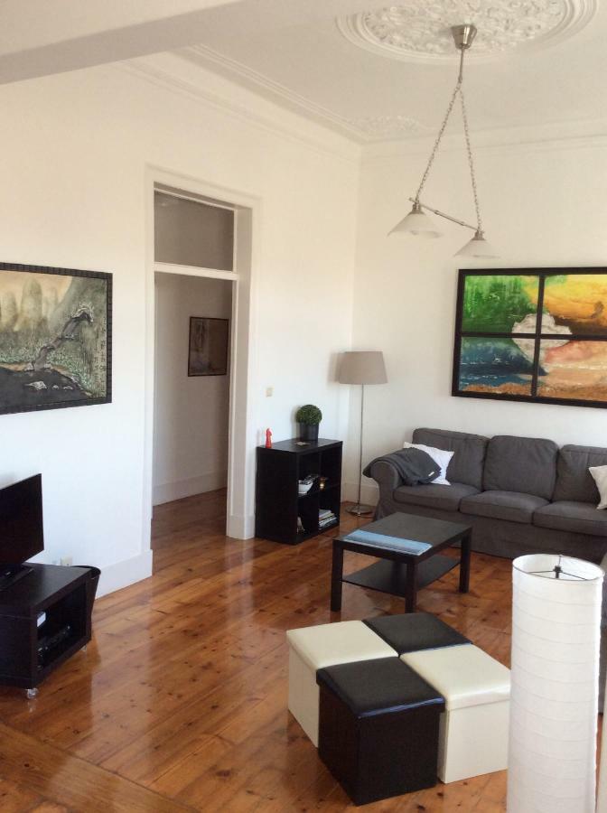 Castle Apartment *